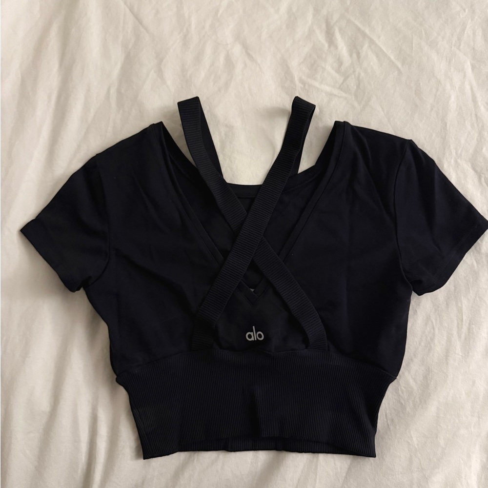 ALO Yoga Black V-Neck Crop Top